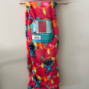 Disney Stitch Silk Touch Throw Blanket 50in x 70in